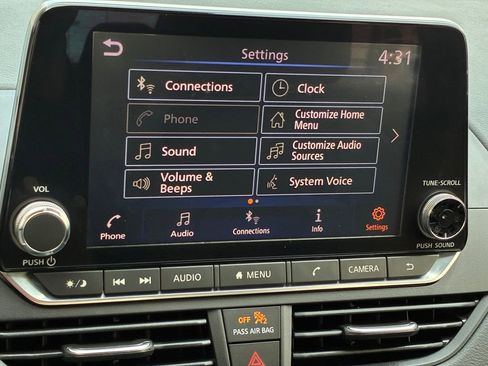 Used 2019 Nissan Altima 2.5 SV image 8