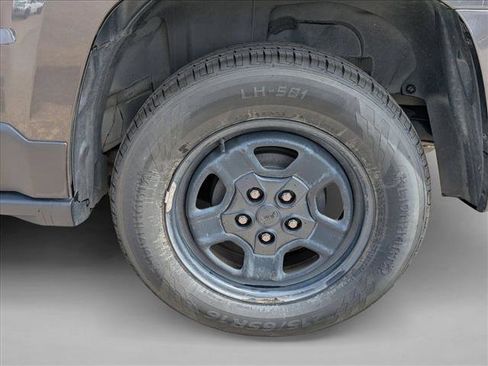 Used 2016 Jeep Patriot Sport image 9