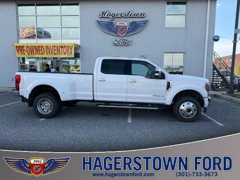 Certified 2019 Ford F450 XLT w/ XLT Premium Package AWD/4WD image 1
