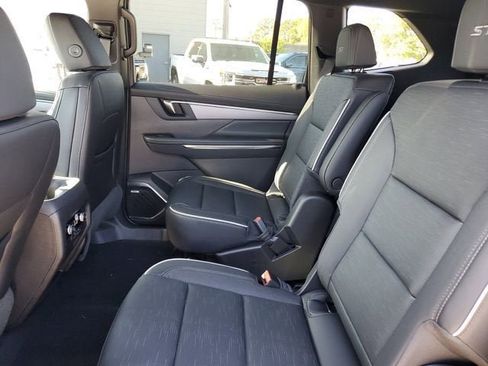 New 2026 Buick Enclave Sport Touring image 11