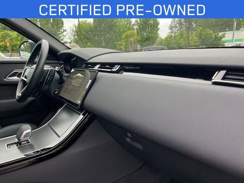 Used 2025 Land Rover Range Rover Velar Dynamic SE AWD/4WD image 20