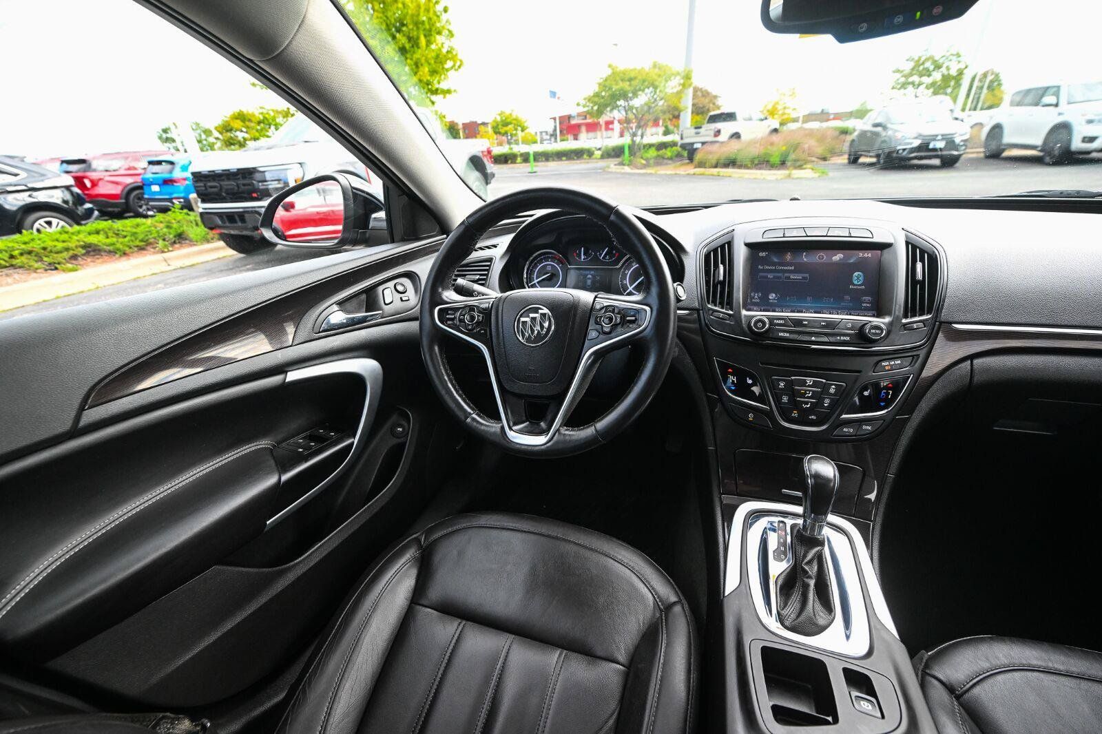 Used 2016 Buick Regal Premium FWD image 40