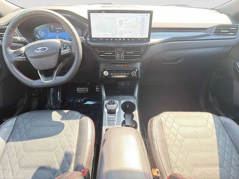 Used 2023 Ford Escape ST-Line Elite w/ Premium Technology Package AWD/4WD image 17