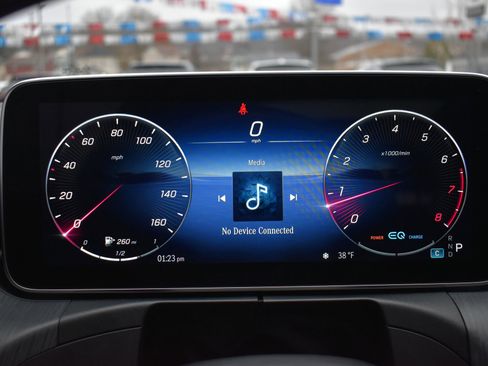 Used 2022 Mercedes-Benz C 300 4MATIC Sedan image 30