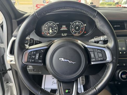 Used 2020 Jaguar E-PACE Checkered Flag image 21