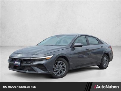 Used 2024 Hyundai Elantra SEL