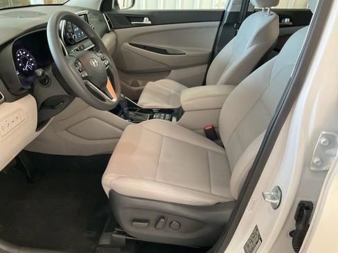Used 2019 Hyundai Tucson SEL image 3