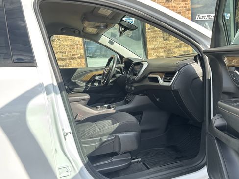 Used 2019 GMC Terrain SLE w/ Driver Convenience Package AWD/4WD image 13