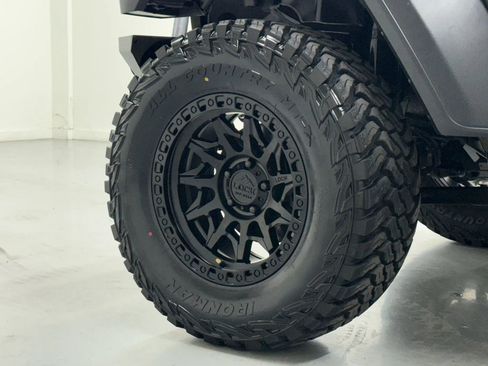 Used 2024 Jeep Wrangler Unlimited Sport AWD/4WD image 52