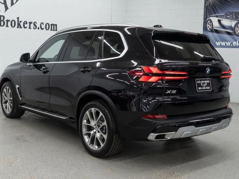 Used 2025 BMW X5 xDrive40i w/ Climate Comfort Package AWD/4WD image 6