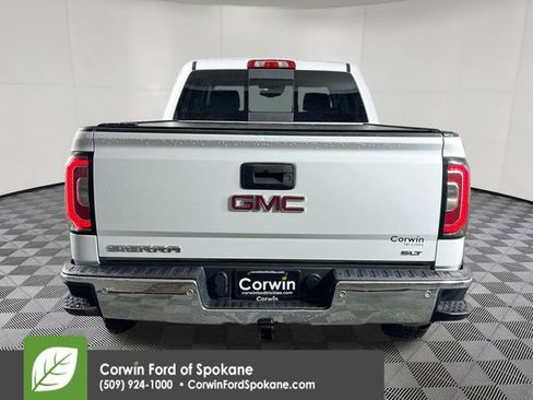 Used 2017 GMC Sierra 1500 SLT image 16