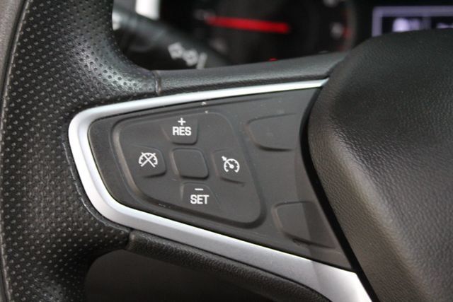 Used 2022 Chevrolet Malibu LS FWD image 16