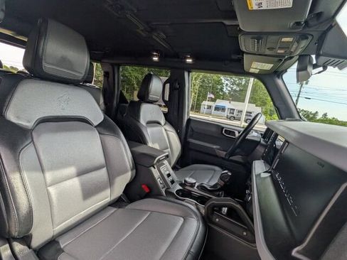 Used 2023 Ford Bronco Everglades AWD/4WD image 17