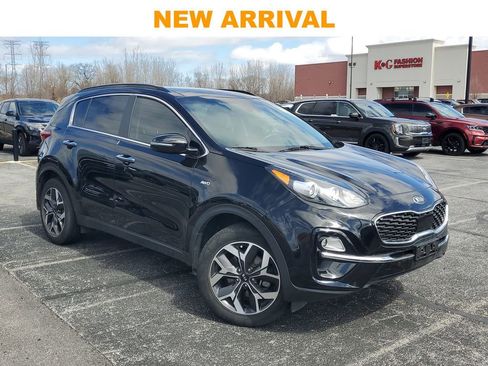 Used 2022 Kia Sportage EX w/ EX Technology Package image 1