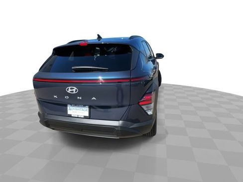 Used 2025 Hyundai Kona SEL image 4