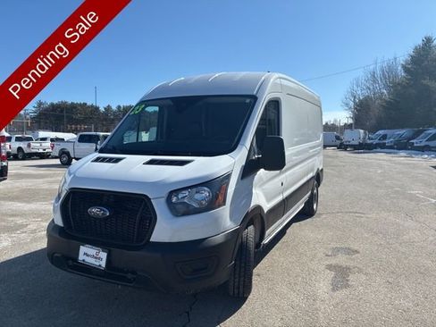 Used 2023 Ford Transit 250 Medium Roof image 4