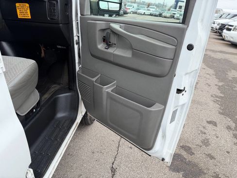Used 2013 Chevrolet Express 3500 LT w/ LT Preferred Equipment Group image 18