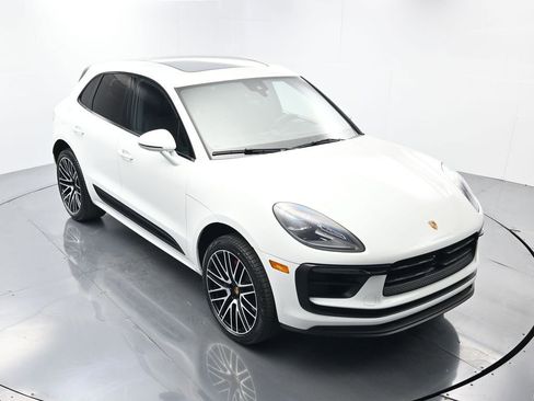 Certified 2023 Porsche Macan S image 45