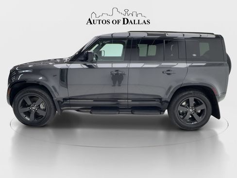 Used 2022 Land Rover Defender 110 X-Dynamic SE AWD/4WD image 5