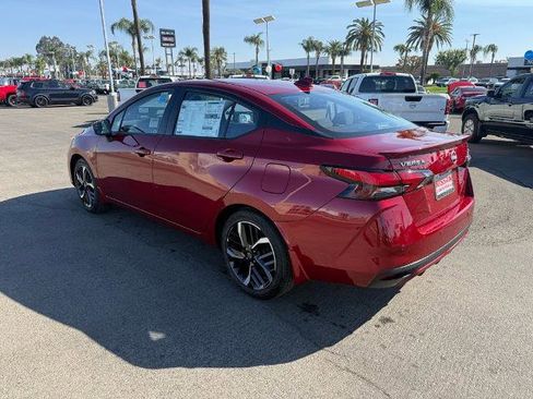 New 2025 Nissan Versa SR w/ Trunk Package image 4
