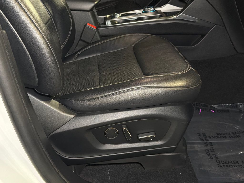Used 2020 Ford Explorer Limited AWD/4WD image 14