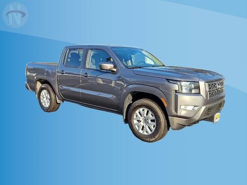 Used 2023 Nissan Frontier SV w/ SV Convenience Package image 2