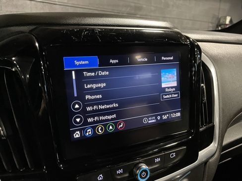 Used 2023 Chevrolet Traverse RS image 44