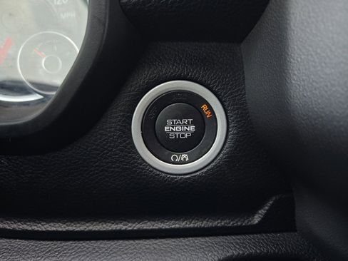 Used 2021 RAM 1500 Lone Star AWD/4WD image 17