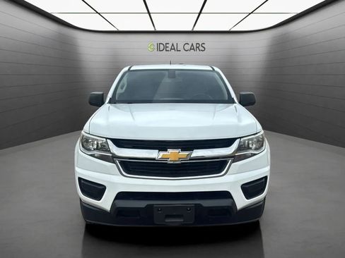 Used 2017 Chevrolet Colorado W/T w/ WT Convenience Package RWD image 2
