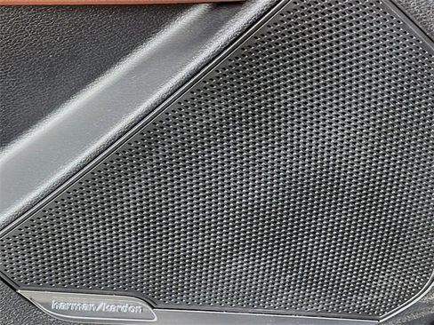 Used 2024 Kia Sportage SX image 20