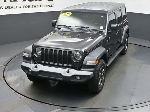 Used 2018 Jeep Wrangler Unlimited Sport S AWD/4WD image 44