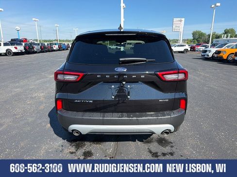 New 2026 Ford Escape Active w/ Cold Weather Package AWD/4WD image 4