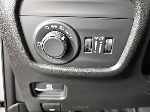 New 2025 Jeep Grand Cherokee 4WD image 20