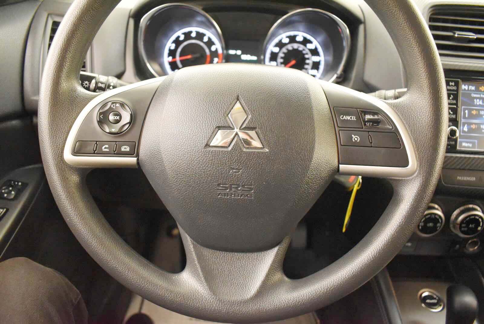 Used 2024 Mitsubishi Outlander Sport LE AWD/4WD image 21