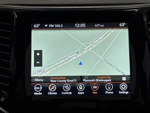 Used 2021 Jeep Cherokee Limited w/ Elite Package AWD/4WD image 15