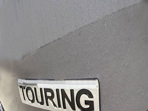 New 2025 Honda Pilot Touring image 11