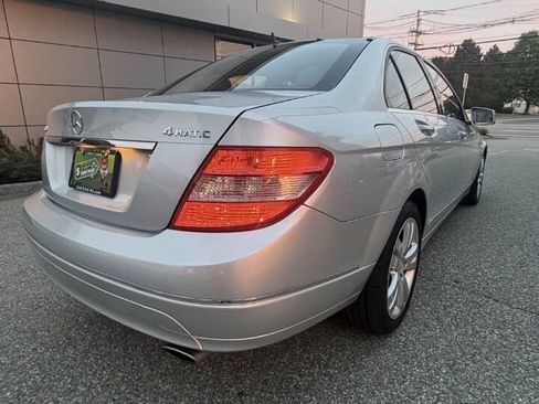 Used 2011 Mercedes-Benz C 300 4MATIC Sedan image 6