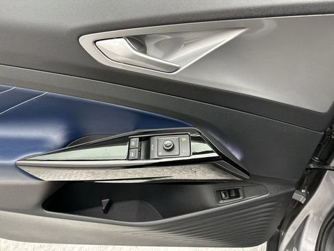 Certified 2024 Volkswagen ID.4 Pro S AWD/4WD image 13