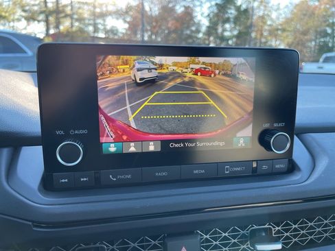 Certified 2024 Honda Accord EX image 15