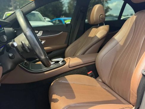 Used 2020 Mercedes-Benz E 350 4MATIC Sedan w/ Parking Assistance Package image 12