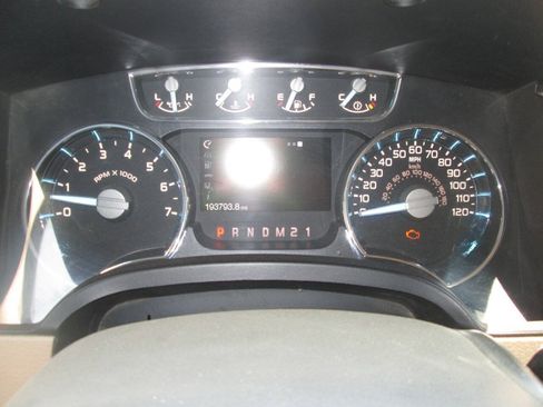 Used 2012 Ford F150 Lariat w/ Lariat Chrome Pkg AWD/4WD image 19