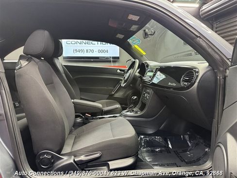 Used 2014 Volkswagen Beetle 1.8T image 7