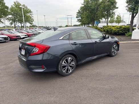 Used 2018 Honda Civic EX-L image 11