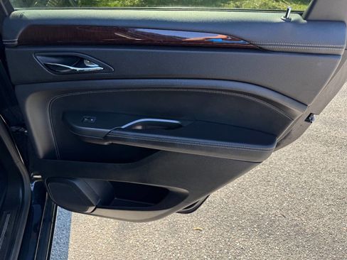 Used 2012 Cadillac SRX Luxury image 42