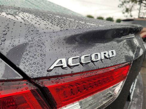 Used 2022 Honda Accord LX image 11
