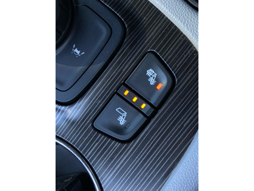 Used 2021 GMC Acadia SLT AWD/4WD image 29