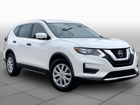 Used 2020 Nissan Rogue S FWD image 3