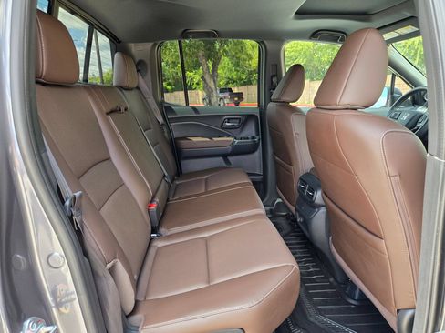Used 2025 Honda Ridgeline RTL image 25