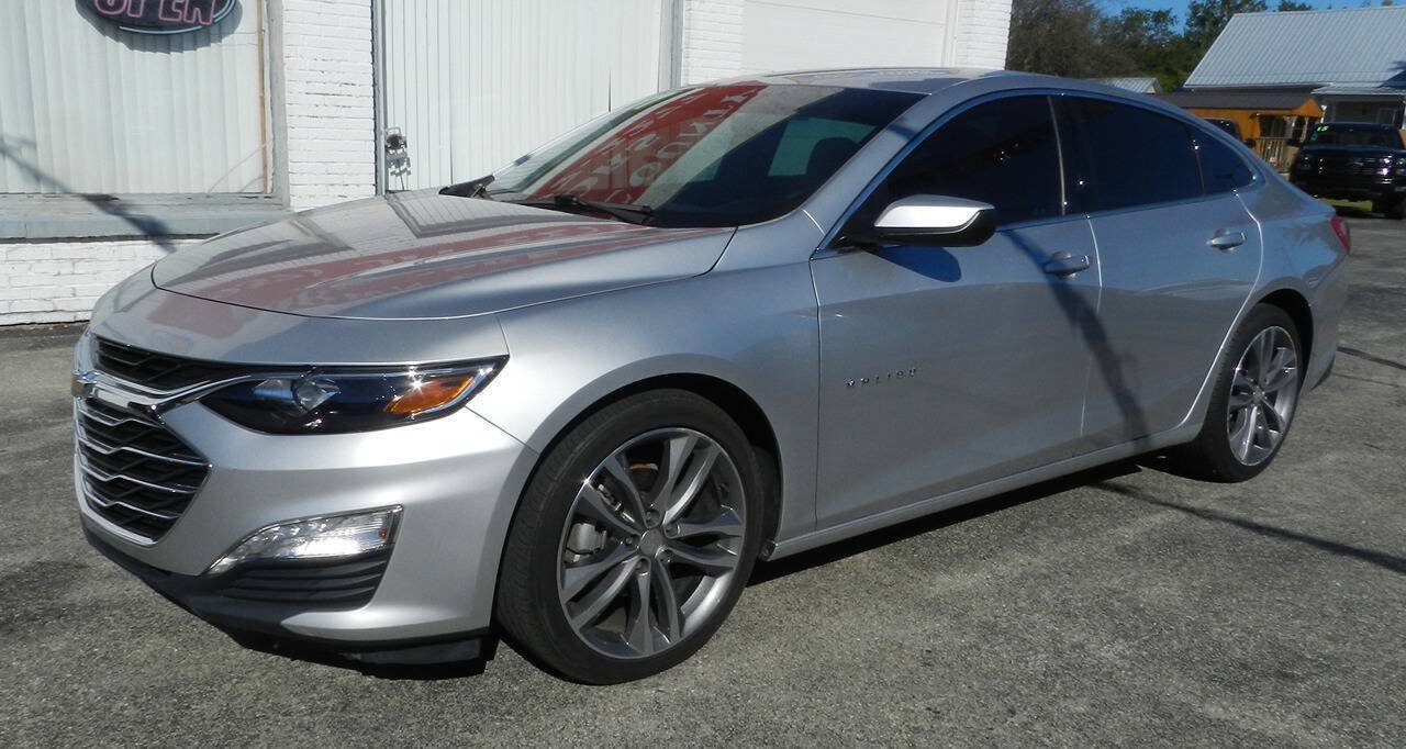 Used 2021 Chevrolet Malibu LT FWD image 3