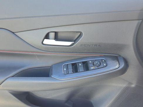 New 2026 Nissan Sentra SR w/ Floor Mat Package FWD image 27